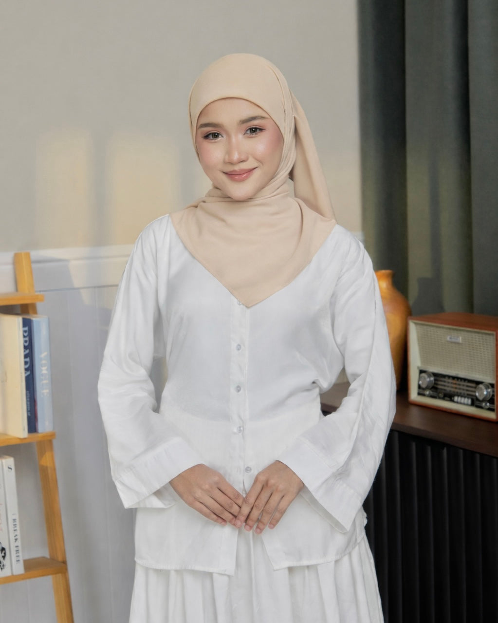 Hajra SQ in Paper Brown