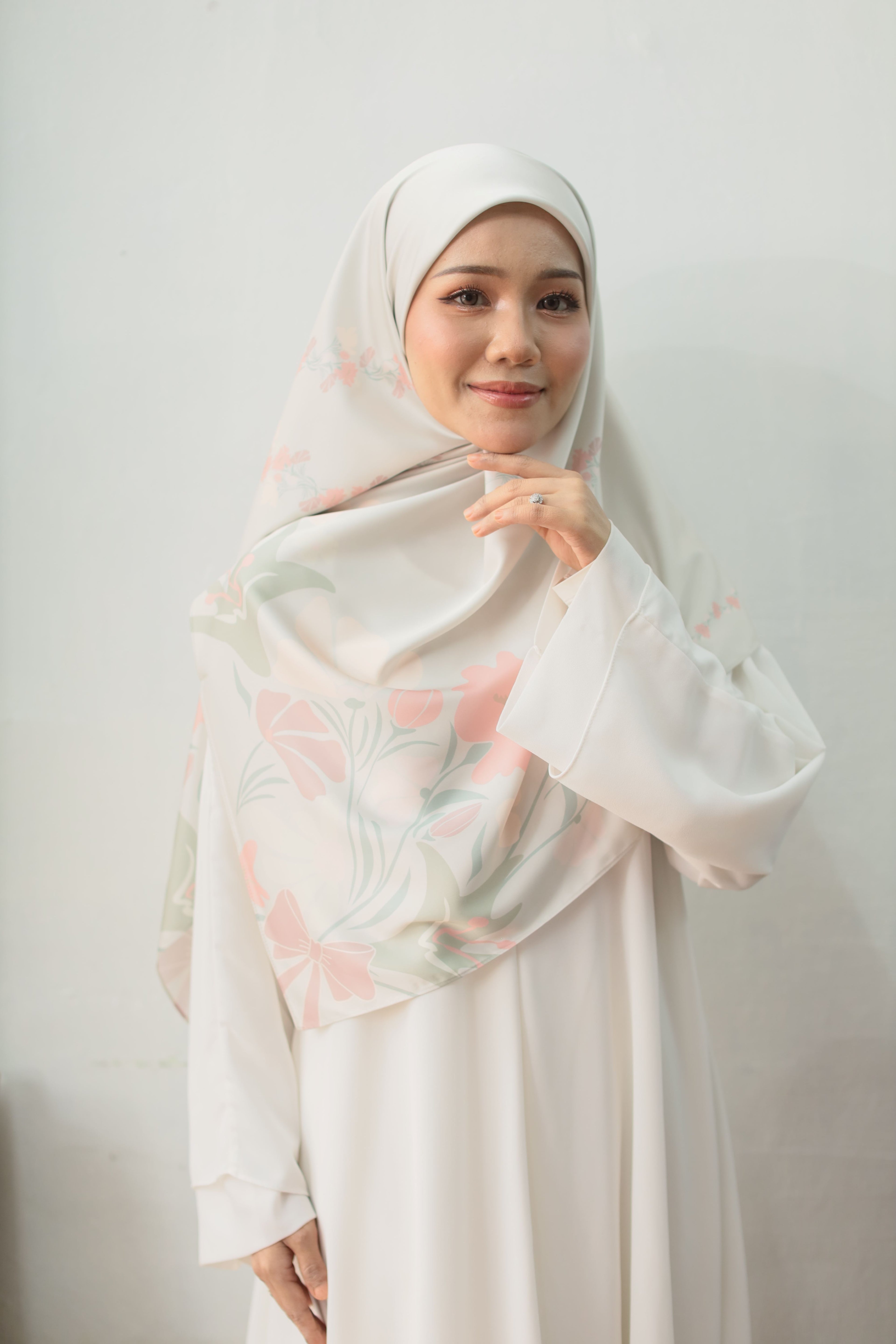 Memoir Satin Square in Bella Green