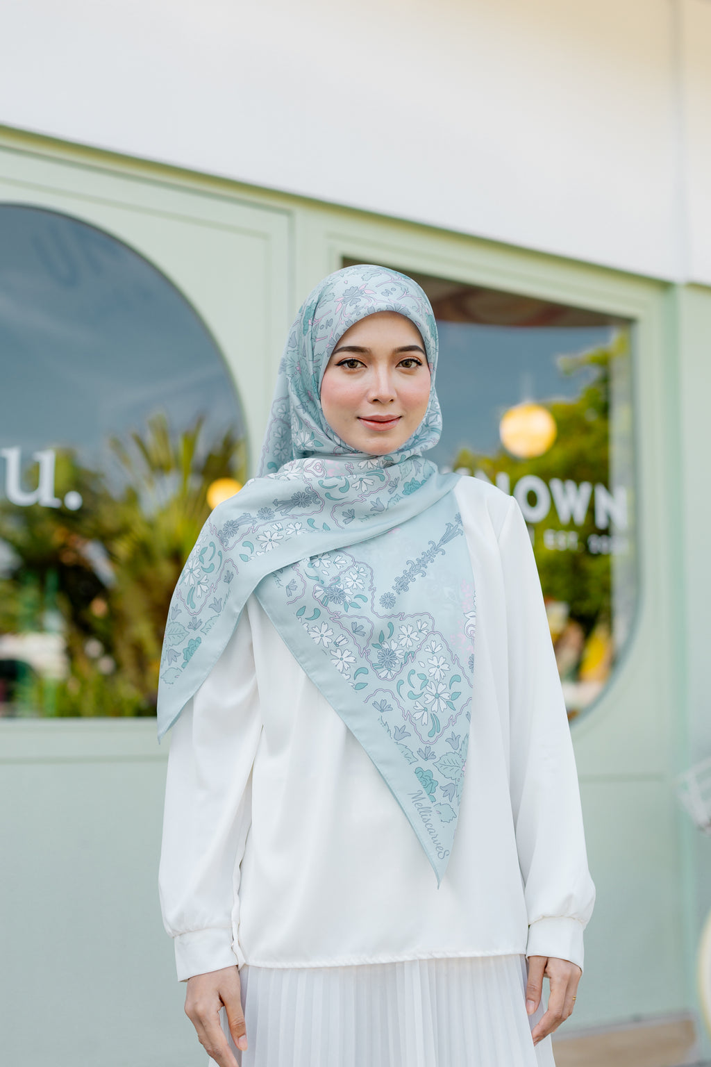 Suri in Arctic Blue