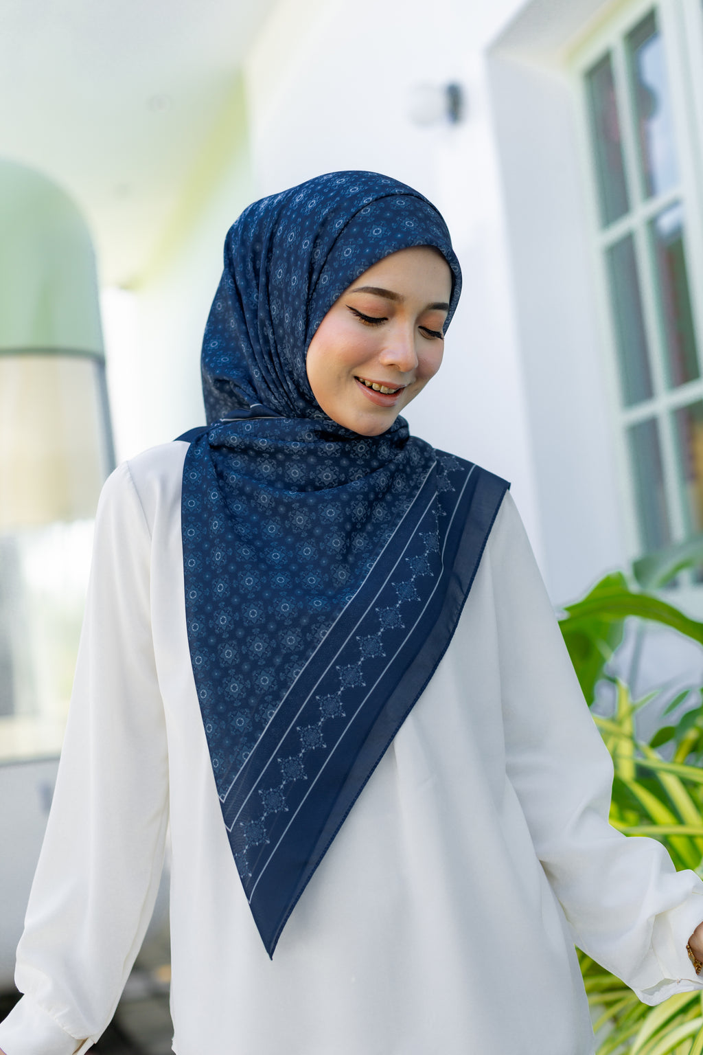 Maharani in Biru Samudera