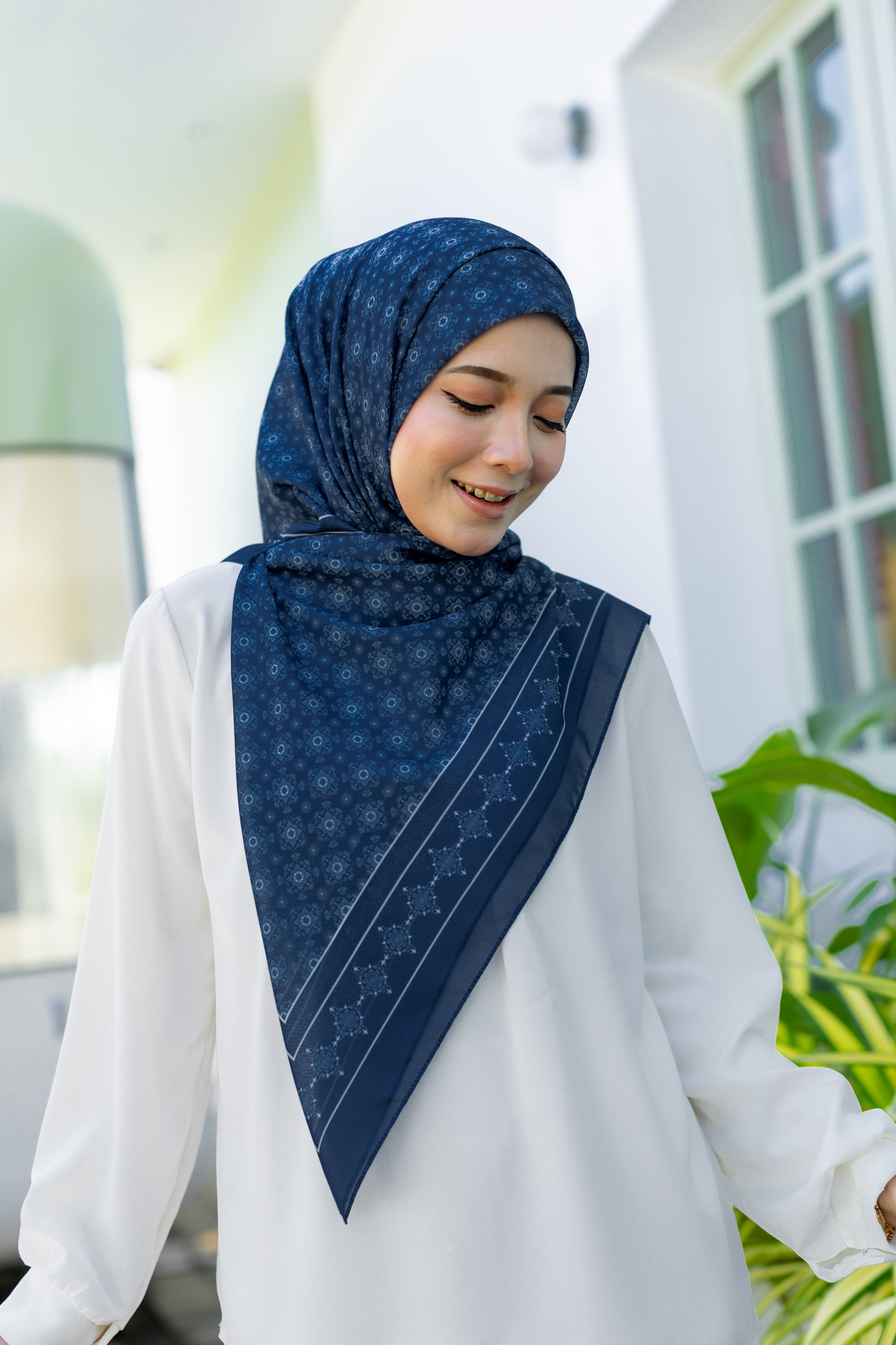 Maharani in Biru Samudera