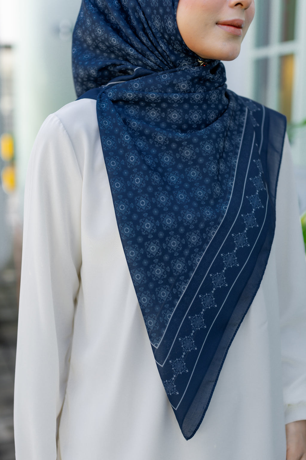 Maharani in Biru Samudera